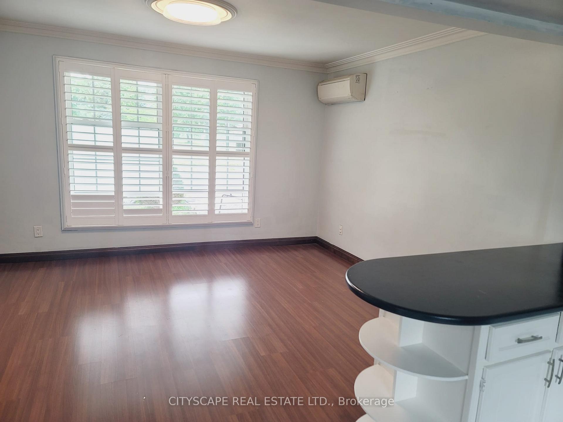 Photo 7 of 342 Sutherland Drive, Kingston, Rideau — HOMEH