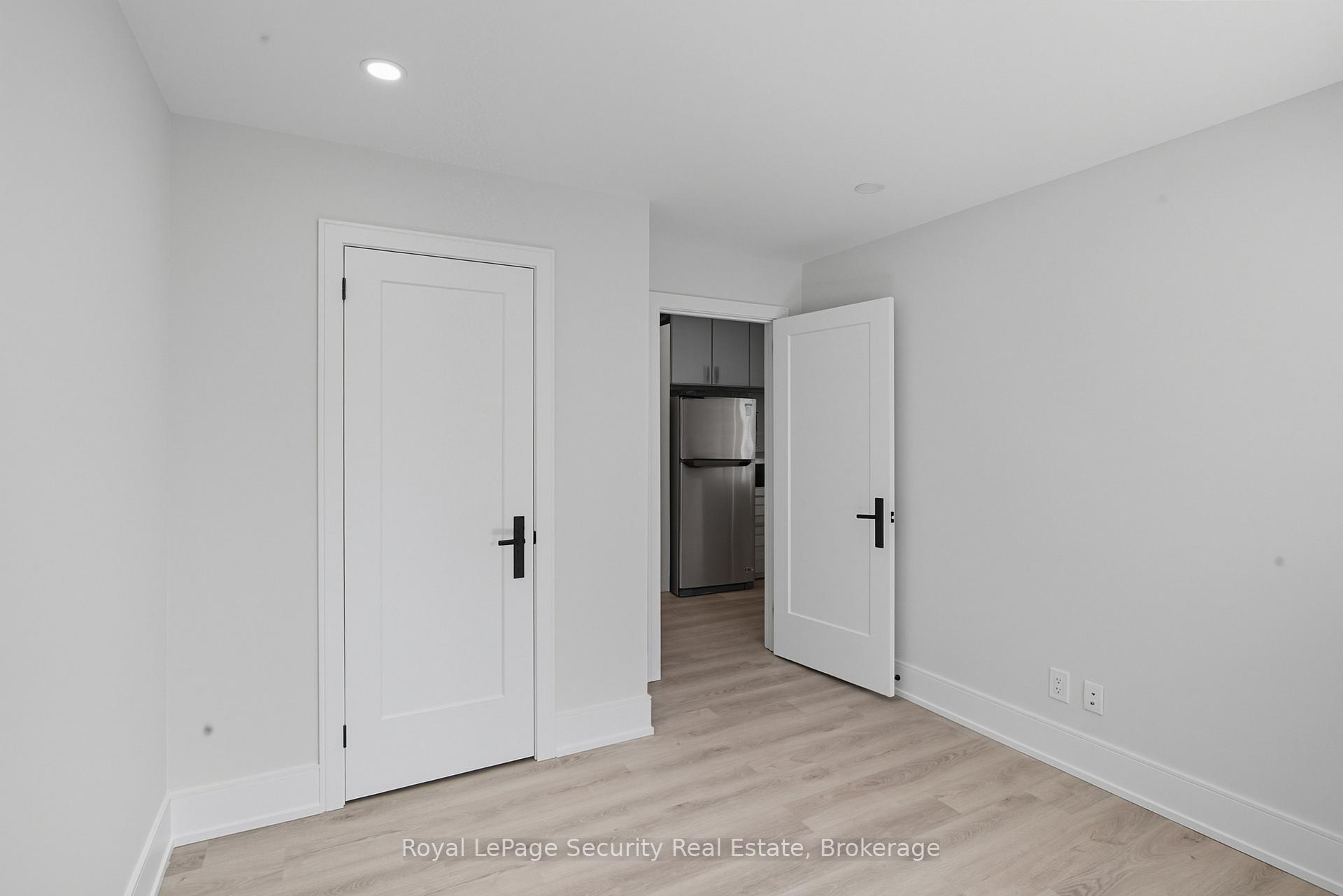 Photo 14 of Unit A, 185 Main Street, King, Schomberg — HOMEH