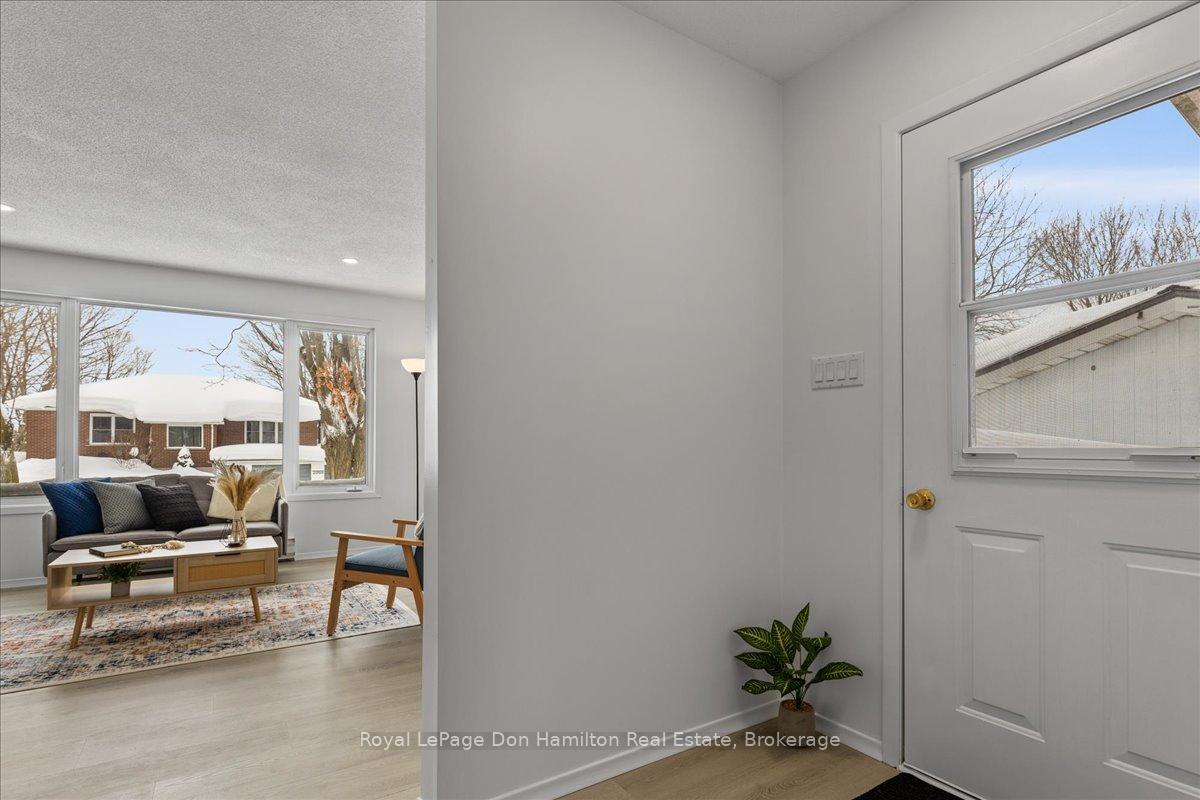 Photo 8 of 2069 Wellington Street S, Howick — HOMEH