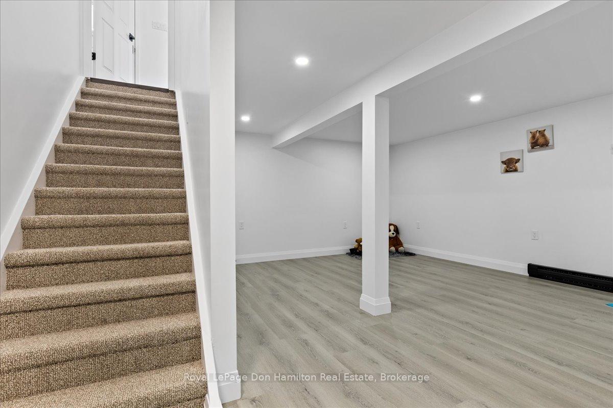 Photo 28 of 2069 Wellington Street S, Howick — HOMEH