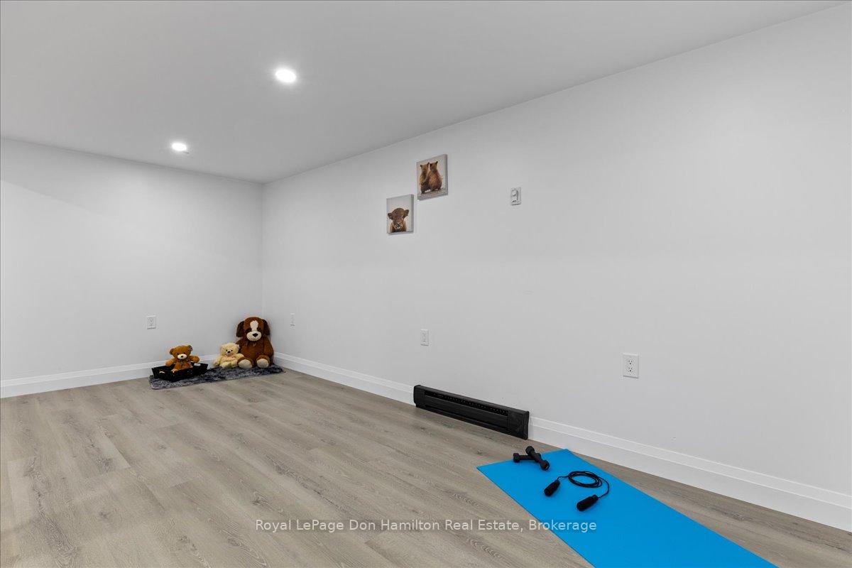 Photo 29 of 2069 Wellington Street S, Howick — HOMEH