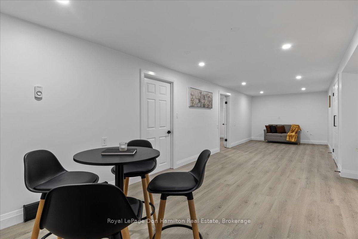 Photo 32 of 2069 Wellington Street S, Howick — HOMEH