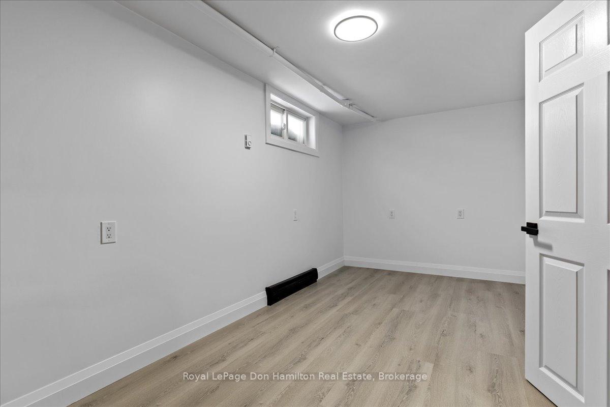 Photo 36 of 2069 Wellington Street S, Howick — HOMEH