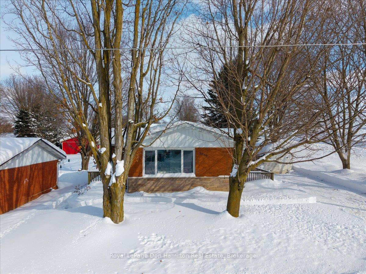 Photo 39 of 2069 Wellington Street S, Howick — HOMEH