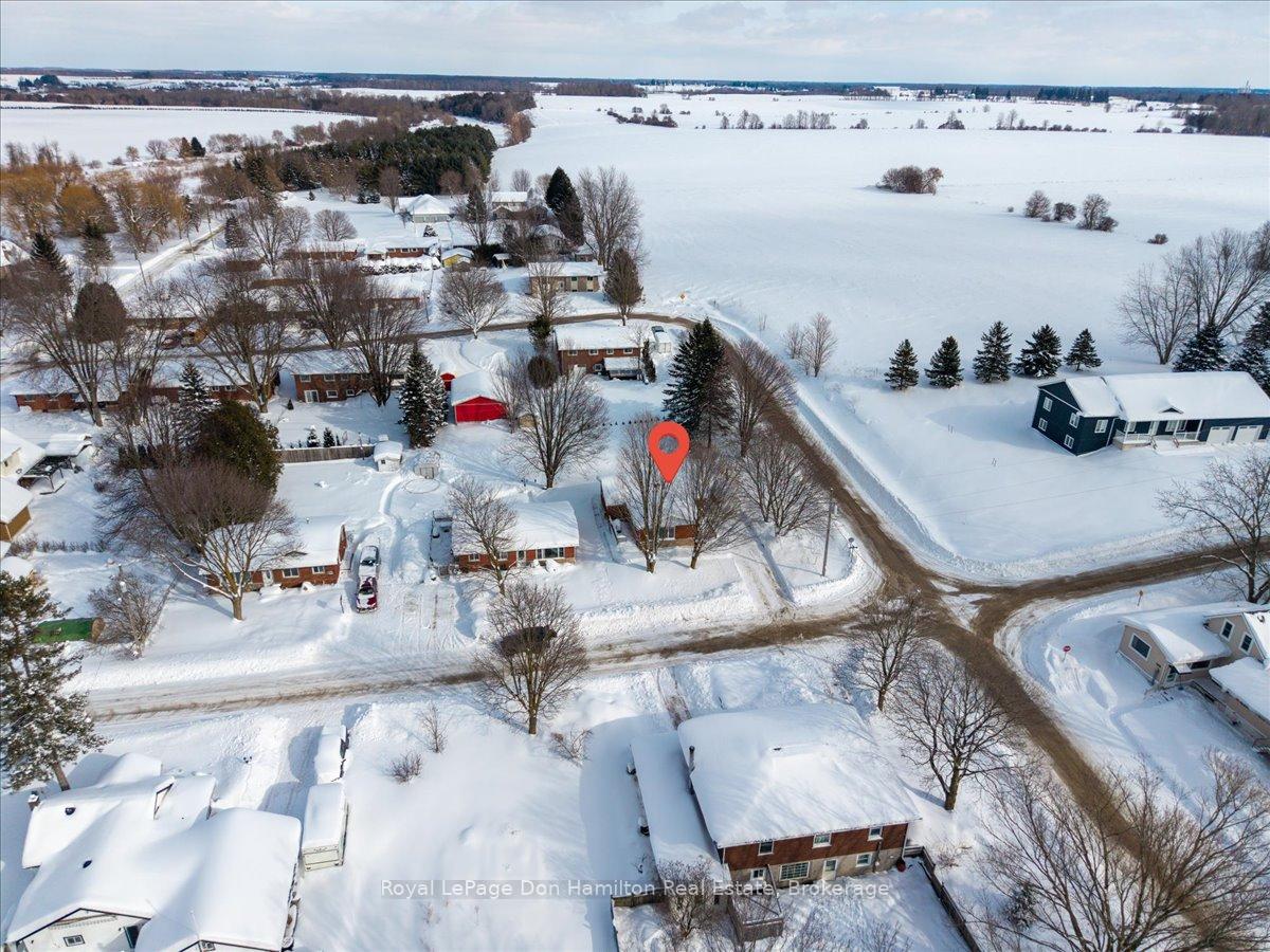 Photo 42 of 2069 Wellington Street S, Howick — HOMEH
