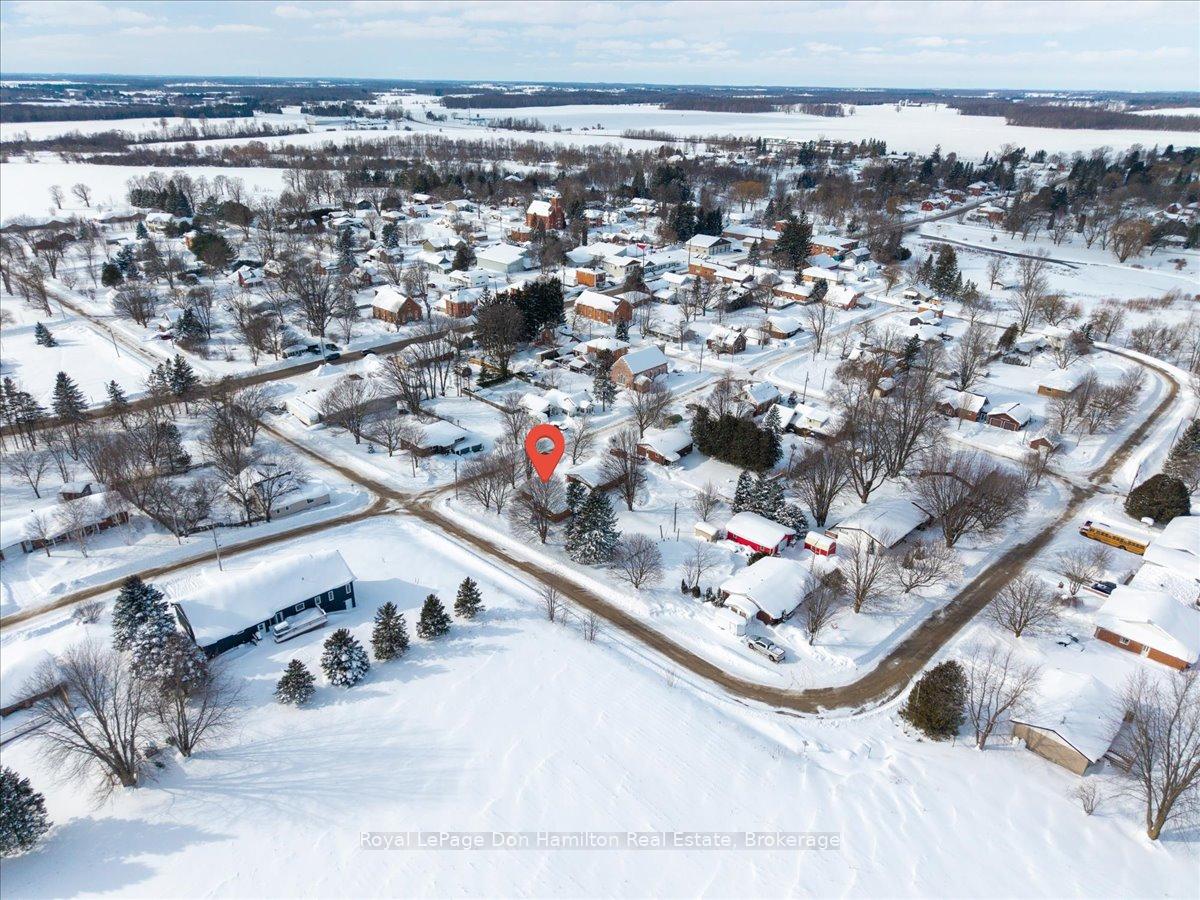 Photo 44 of 2069 Wellington Street S, Howick — HOMEH