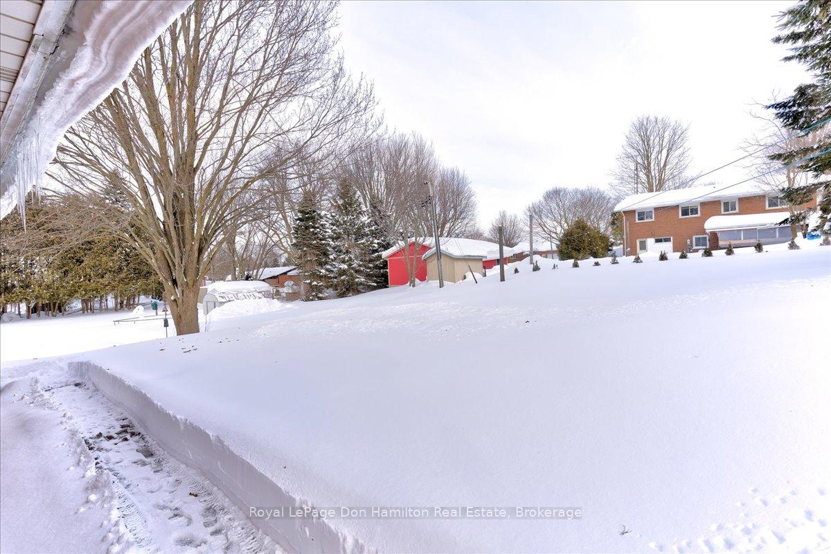 Photo 48 of 2069 Wellington Street S, Howick — HOMEH