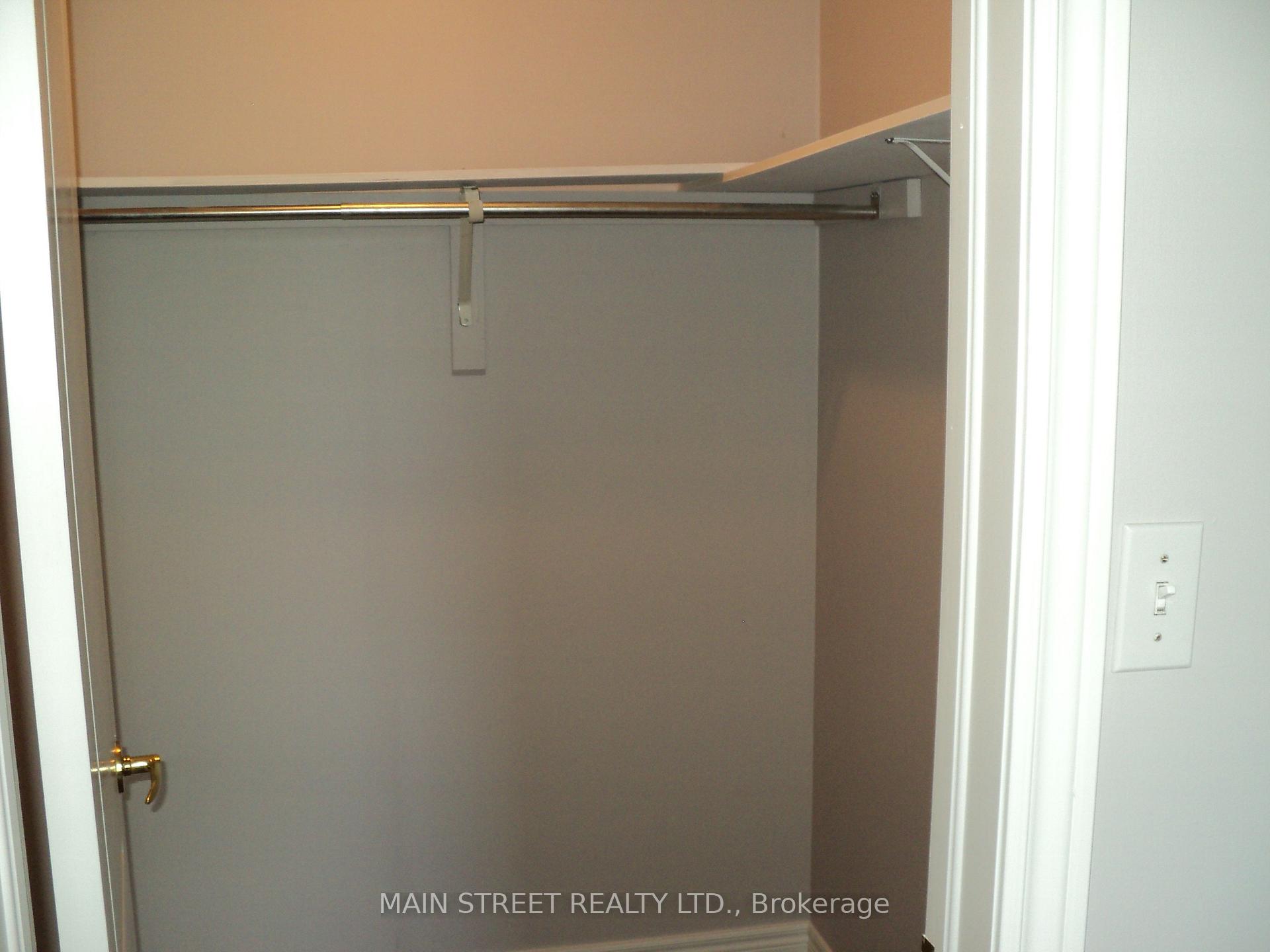Photo 12 of Unit Upper Unit, 43 Spitfire Drive, Hamilton, Mount Hope — HOMEH