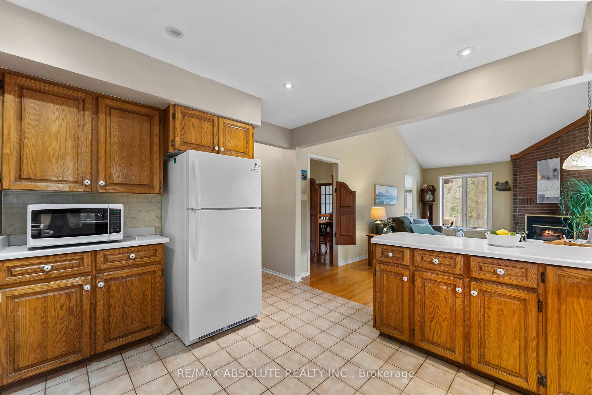 Photo 15 of 33 Old Orchard Lane, McNab/Braeside, Mcnab/Braeside Twps — HOMEH