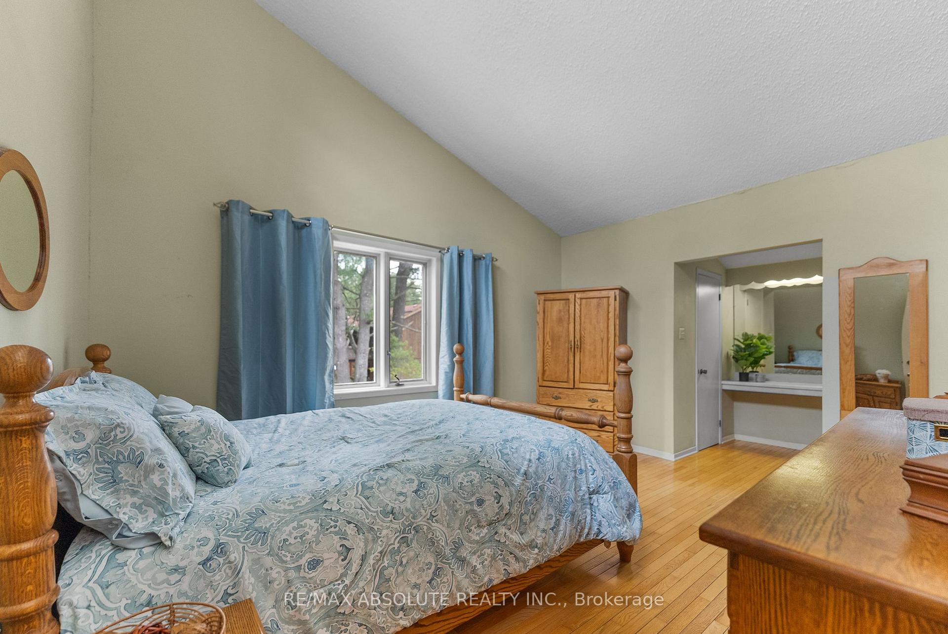 Photo 23 of 33 Old Orchard Lane, McNab/Braeside, Mcnab/Braeside Twps — HOMEH