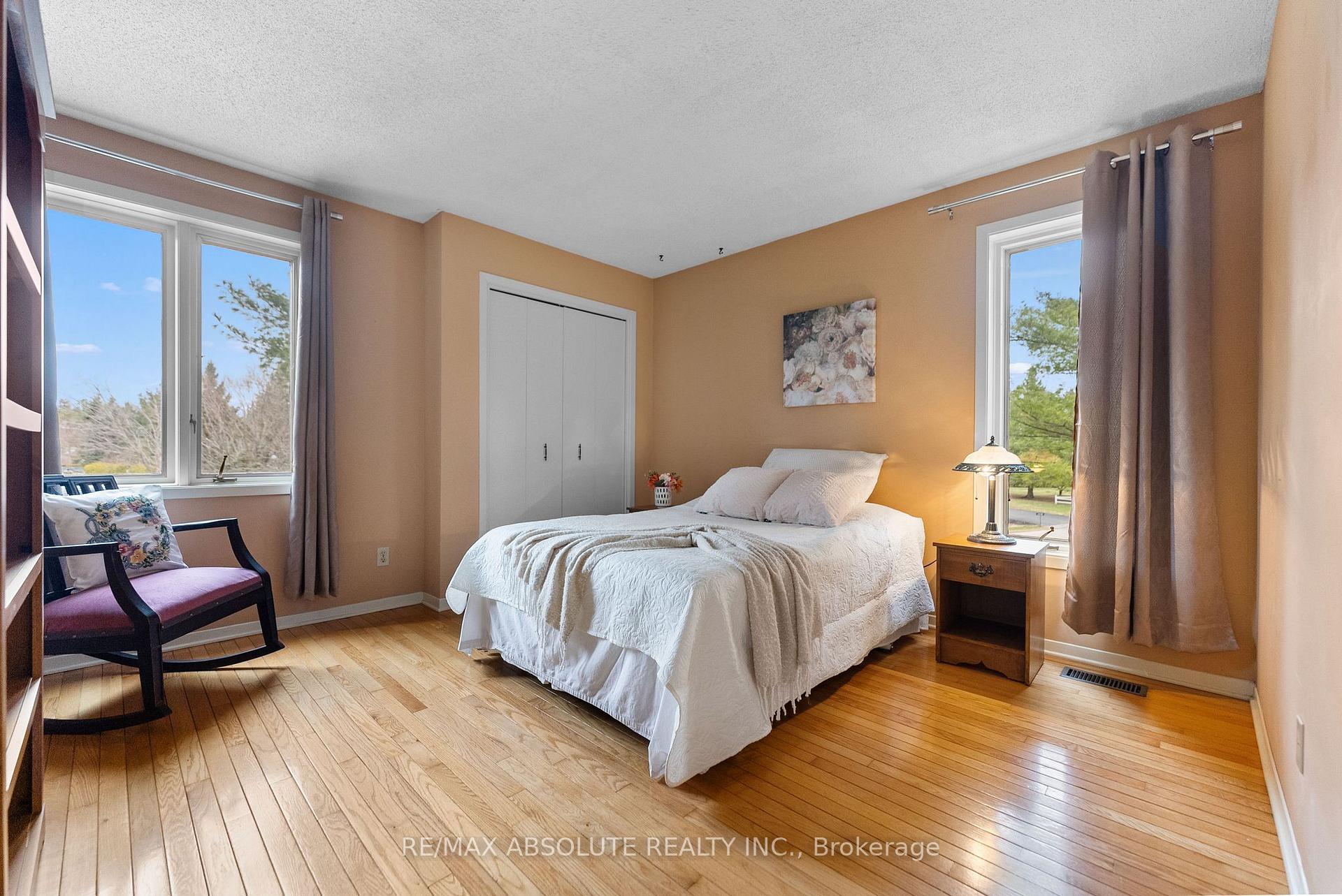 Photo 26 of 33 Old Orchard Lane, McNab/Braeside, Mcnab/Braeside Twps — HOMEH