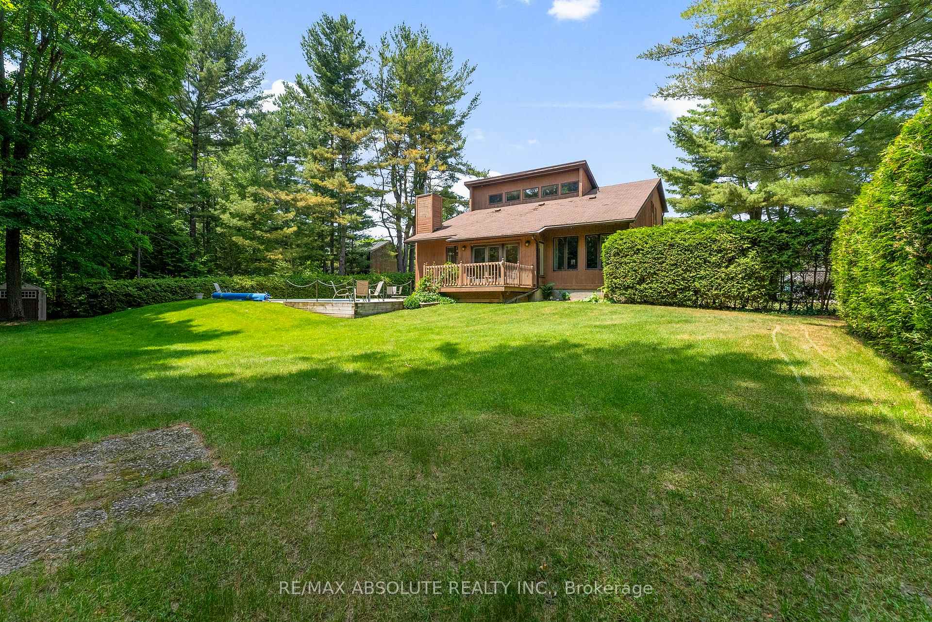 Photo 39 of 33 Old Orchard Lane, McNab/Braeside, Mcnab/Braeside Twps — HOMEH
