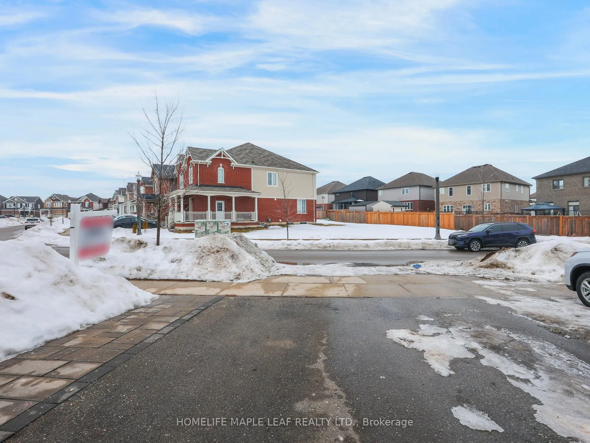 Photo 4 of 116 Watermill Street, Kitchener, Doon South — HOMEH