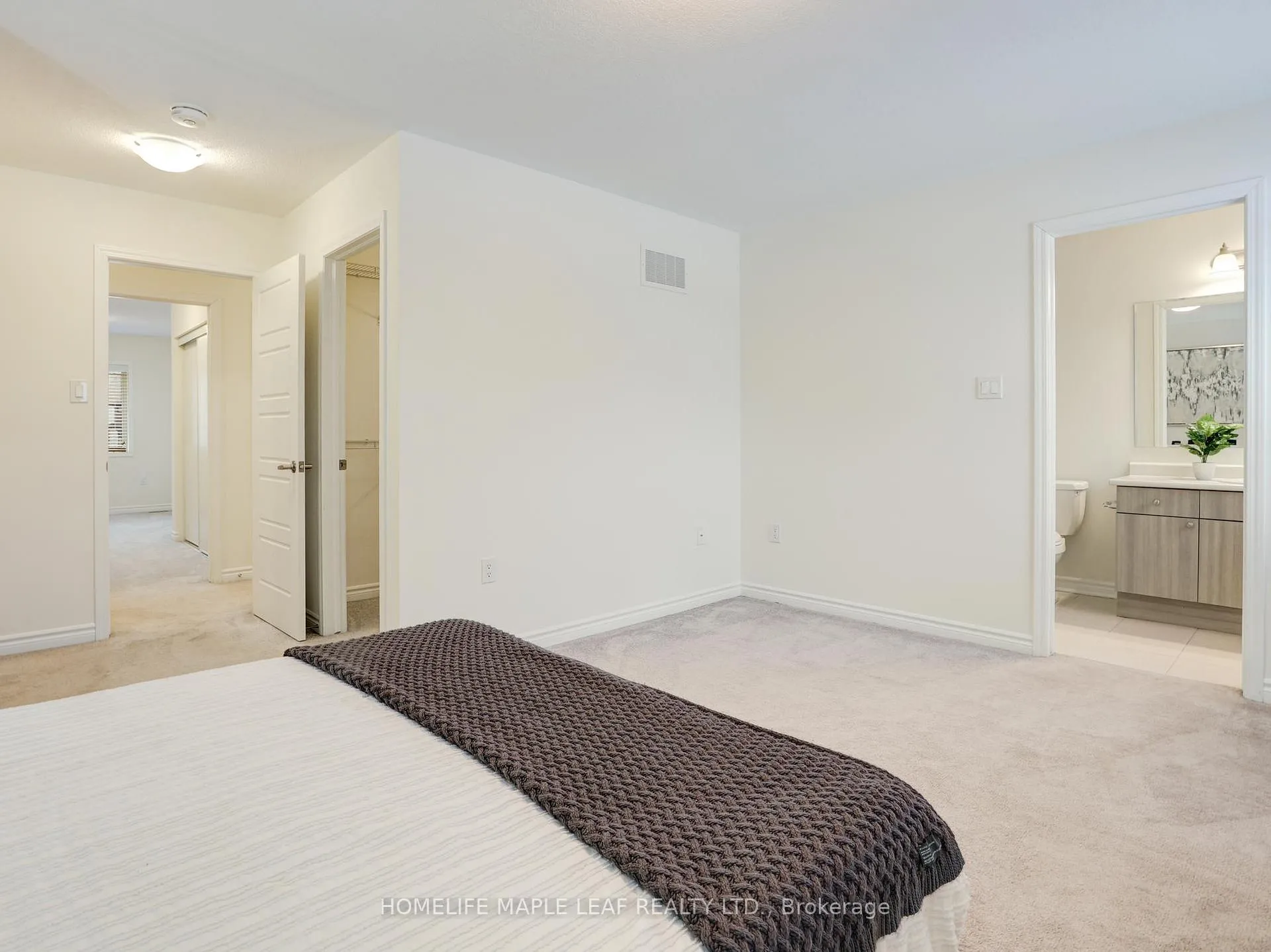Photo 36 of 116 Watermill Street, Kitchener, Doon South — HOMEH
