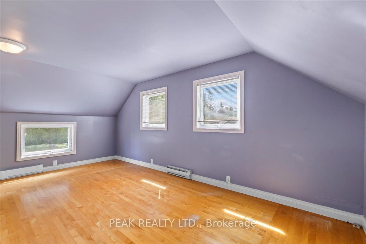 Photo 17 of 101 King Street, Kincardine — HOMEH