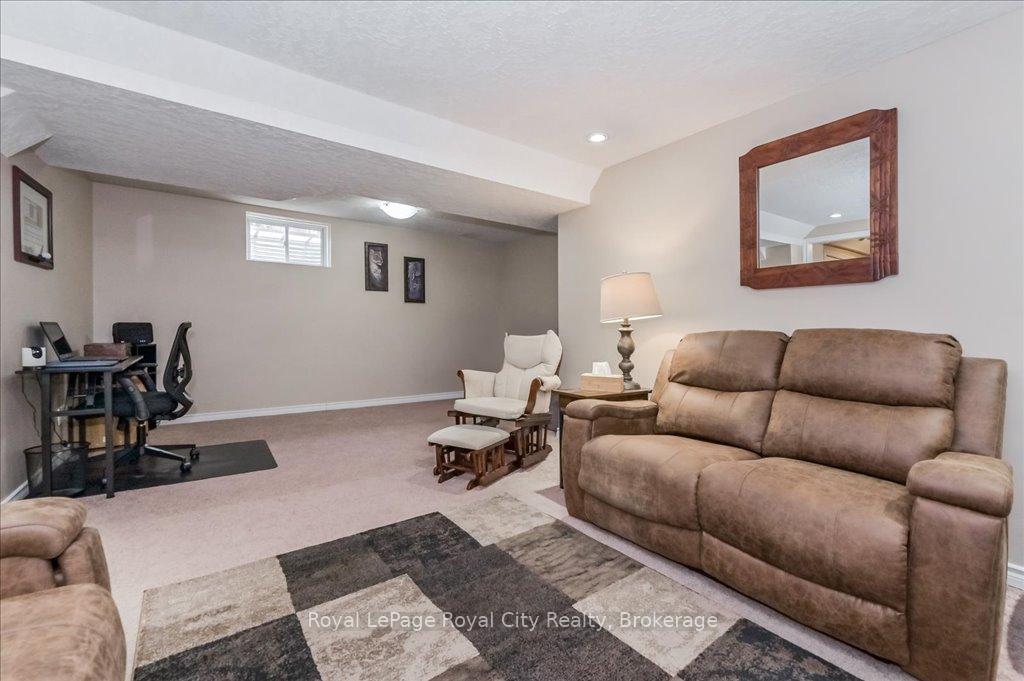 Photo 22 of 36 Green Street, Mapleton, Rural Mapleton — HOMEH