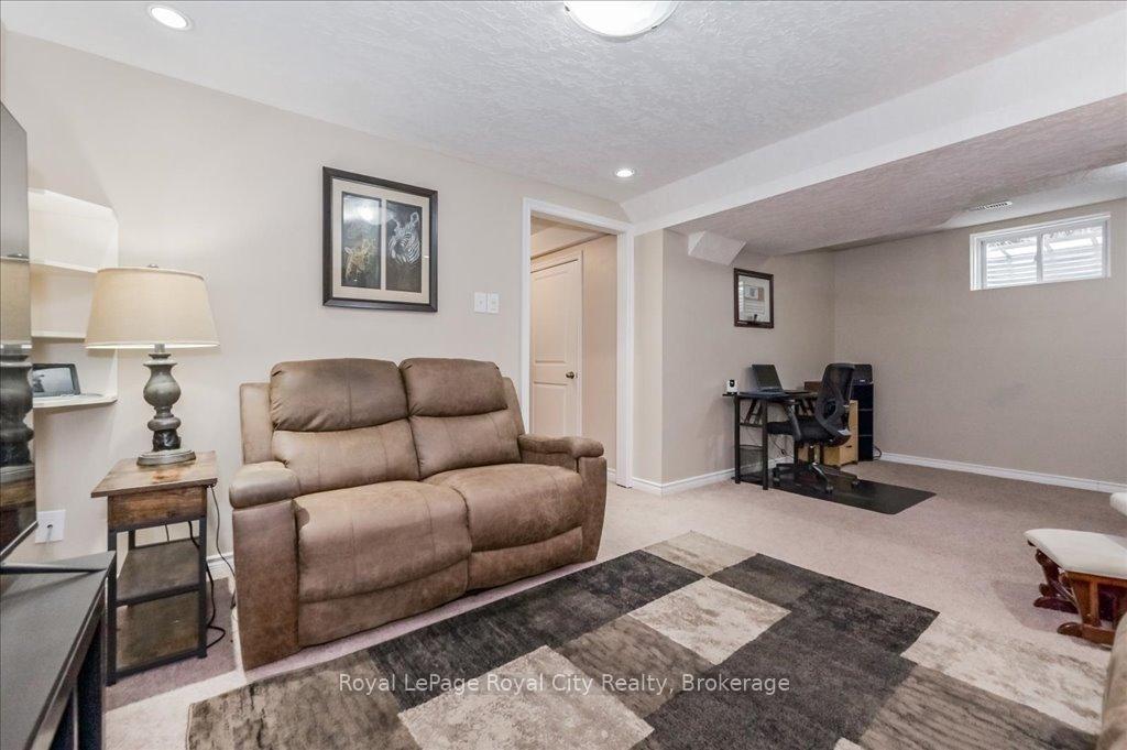 Photo 23 of 36 Green Street, Mapleton, Rural Mapleton — HOMEH