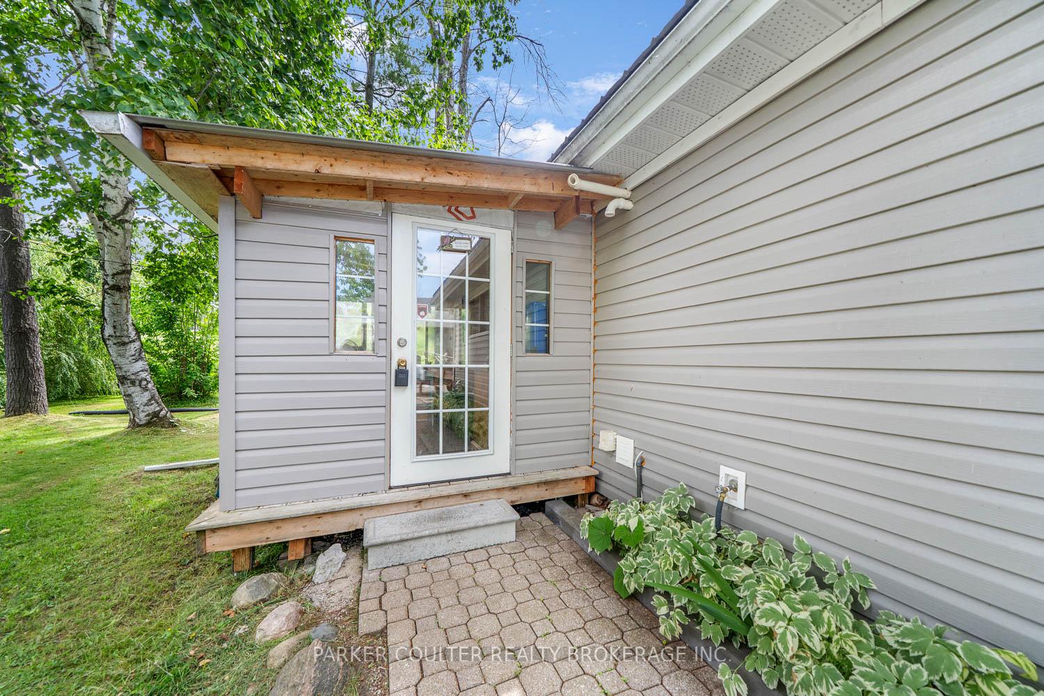Photo 3 of 2364 Buchanan Street, Innisfil, Alcona — HOMEH
