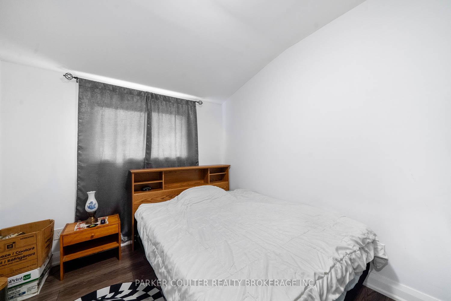 Photo 14 of 2364 Buchanan Street, Innisfil, Alcona — HOMEH