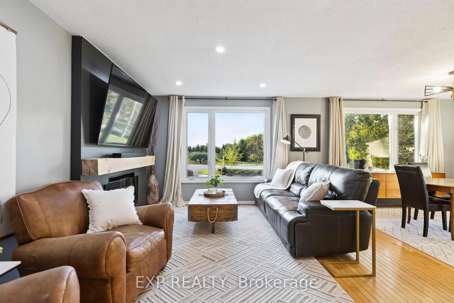 Photo 14 of 7429 Sideroad 20 Side Road, Mapleton, Rural Mapleton — HOMEH