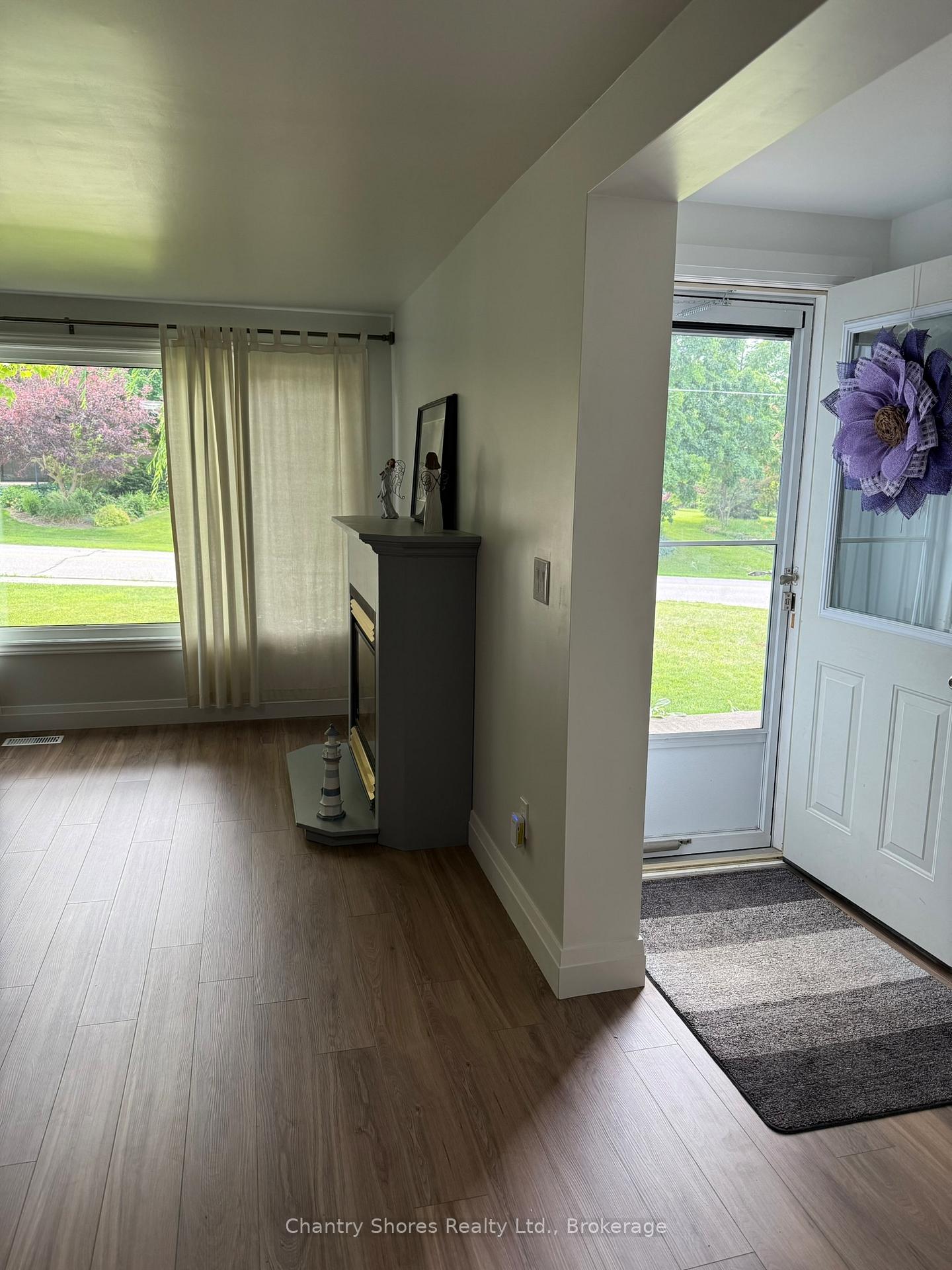 Photo 13 of 35 King Street, Kincardine — HOMEH