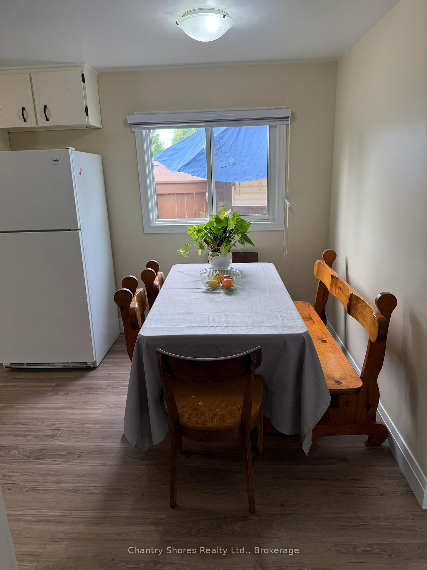 Photo 16 of 35 King Street, Kincardine — HOMEH