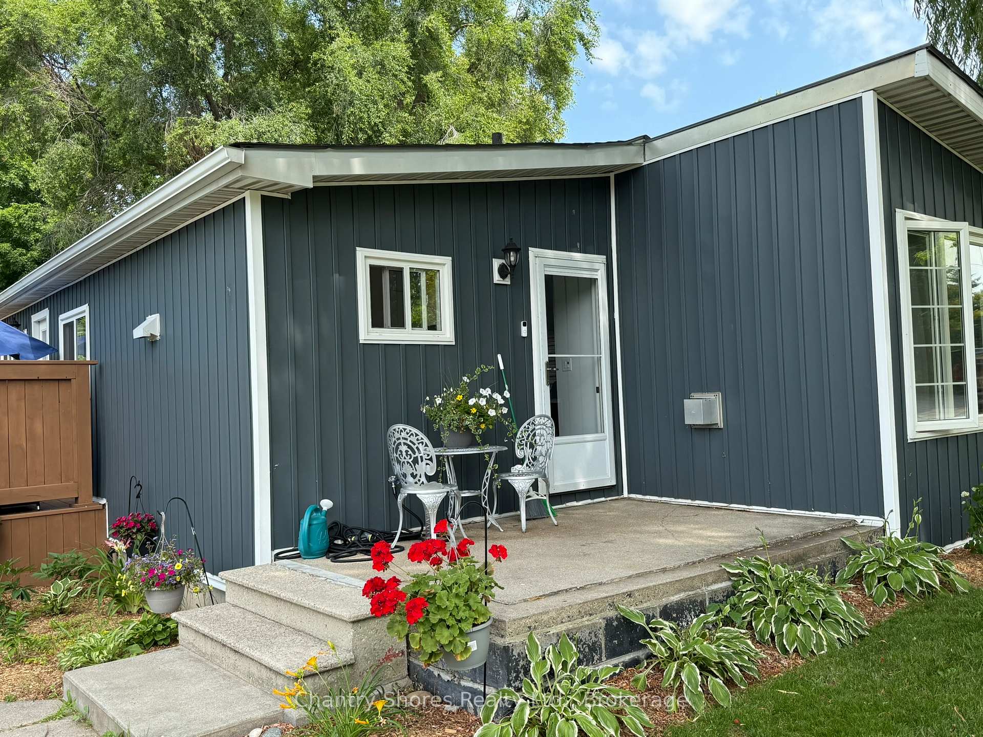 Photo 31 of 35 King Street, Kincardine — HOMEH