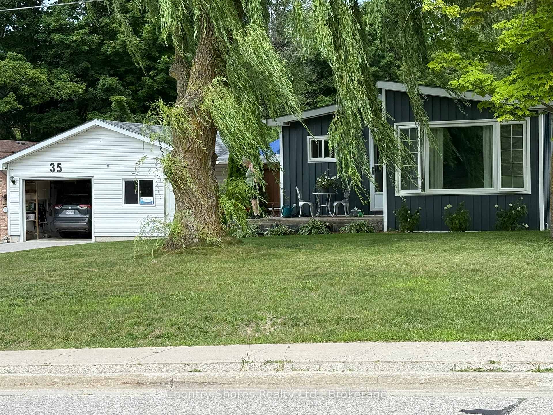 Photo 32 of 35 King Street, Kincardine — HOMEH