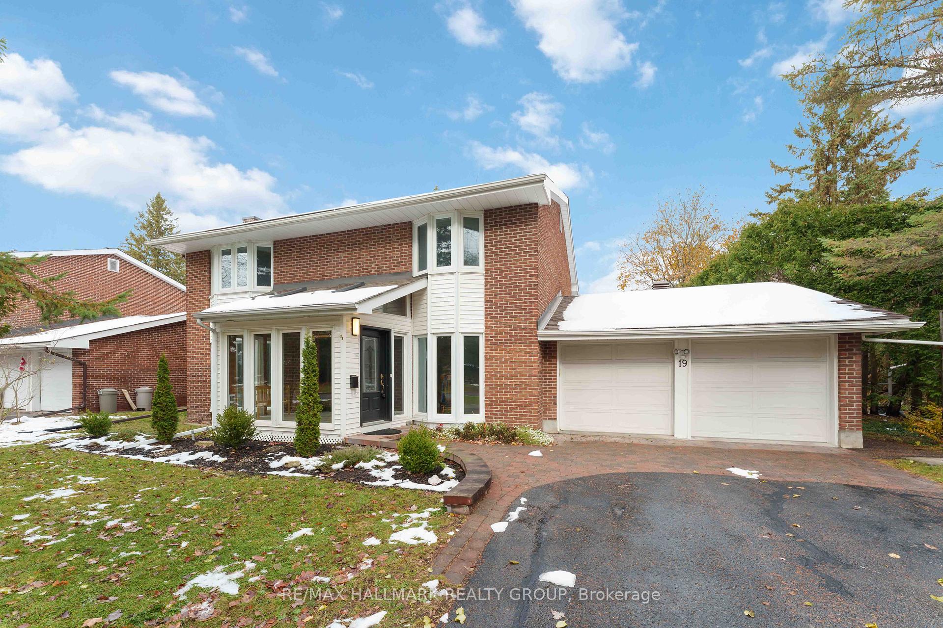 Front of 19 Kingsford Crescent