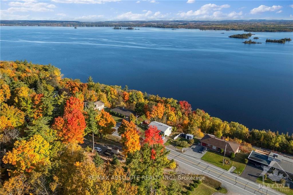 Photo 10 of 1139B River Road, McNab/Braeside, Mcnab/Braeside Twps — HOMEH