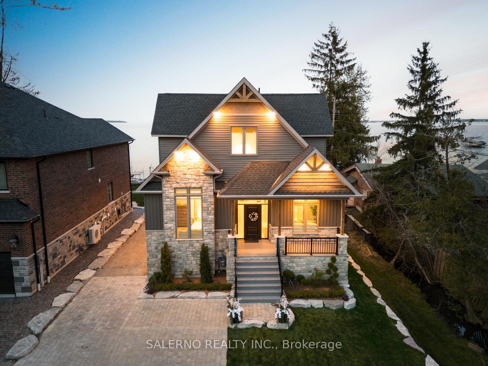 Front of 1889 Simcoe Boulevard