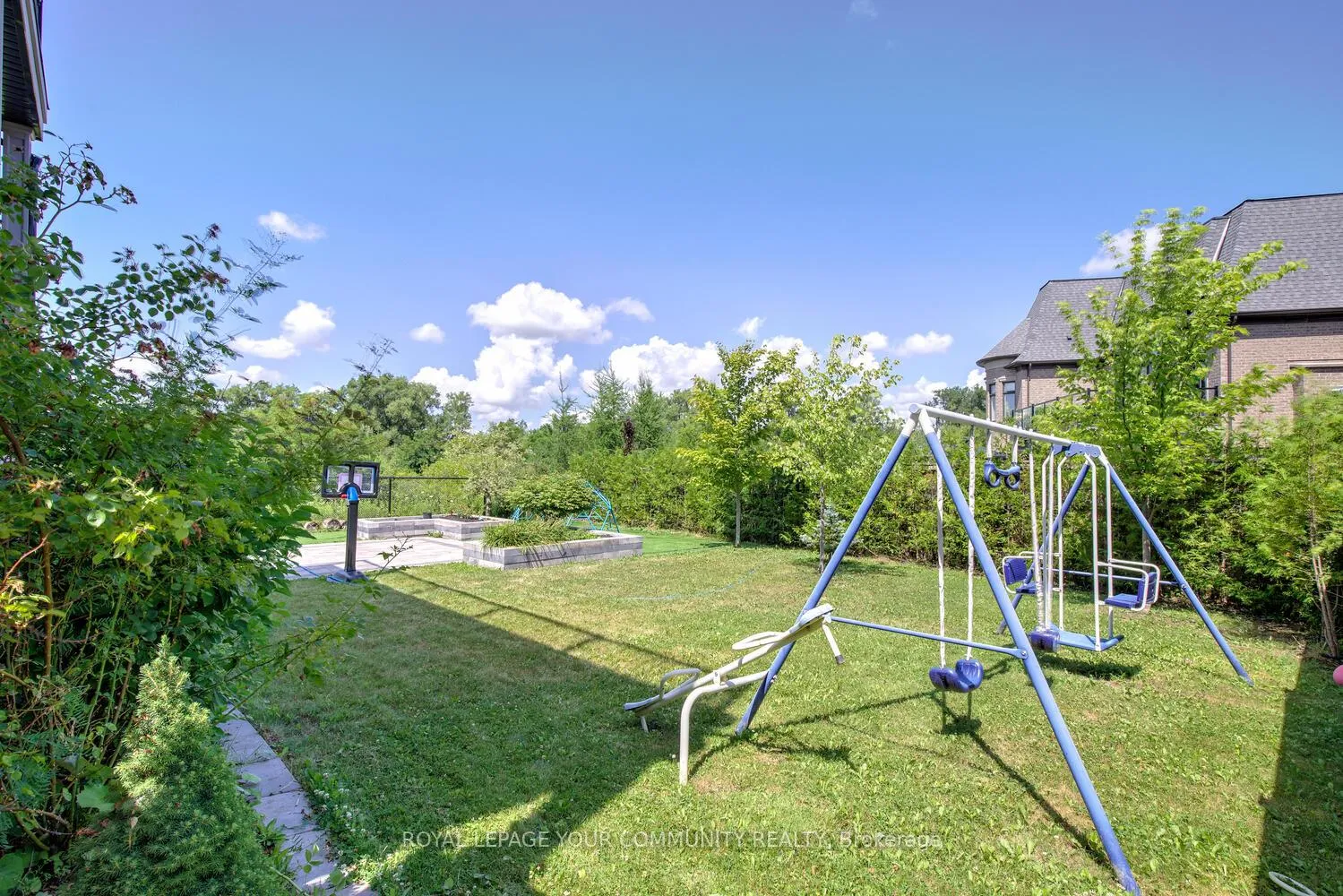Photo 47 of 85 Spring Hill Drive, King, King City — HOMEH