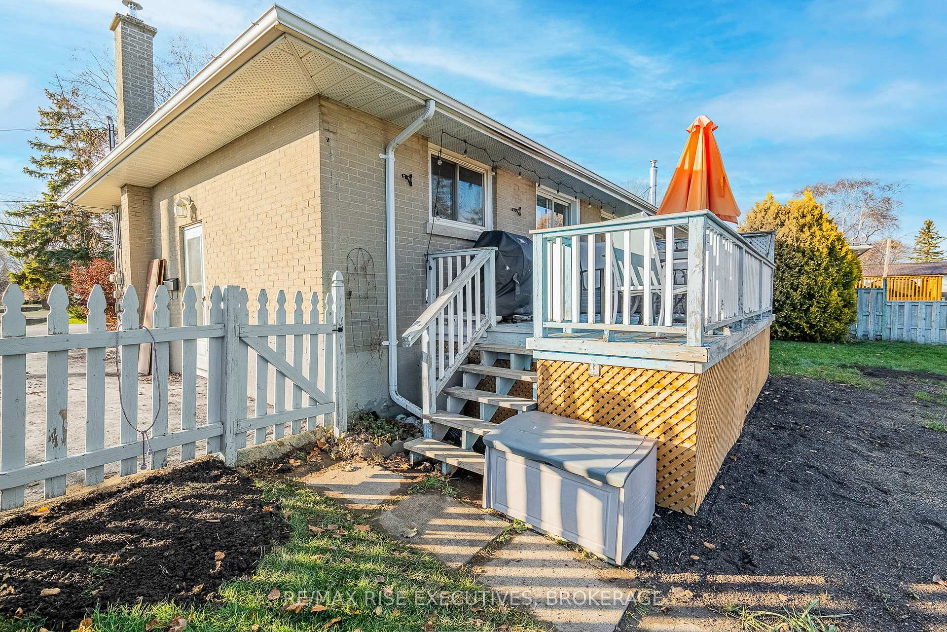 Photo 31 of 101 Park Crescent, Loyalist, Amherstview — HOMEH