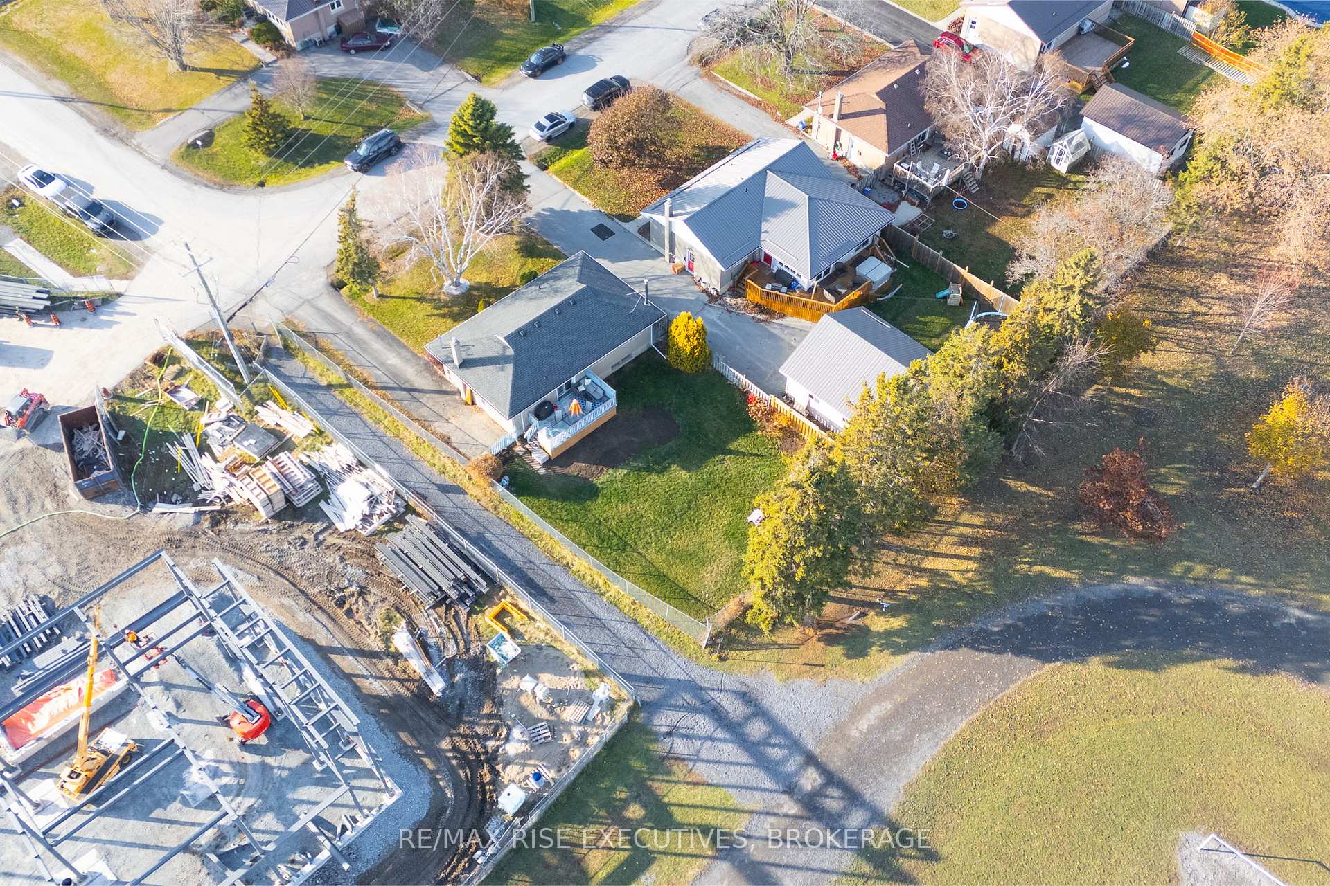 Photo 37 of 101 Park Crescent, Loyalist, Amherstview — HOMEH