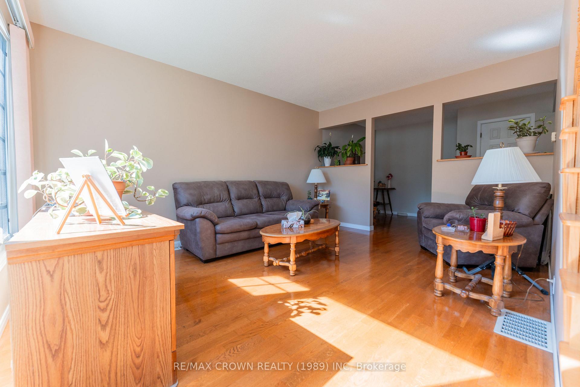 Photo 7 of 22 Birch Road, Kapuskasing — HOMEH