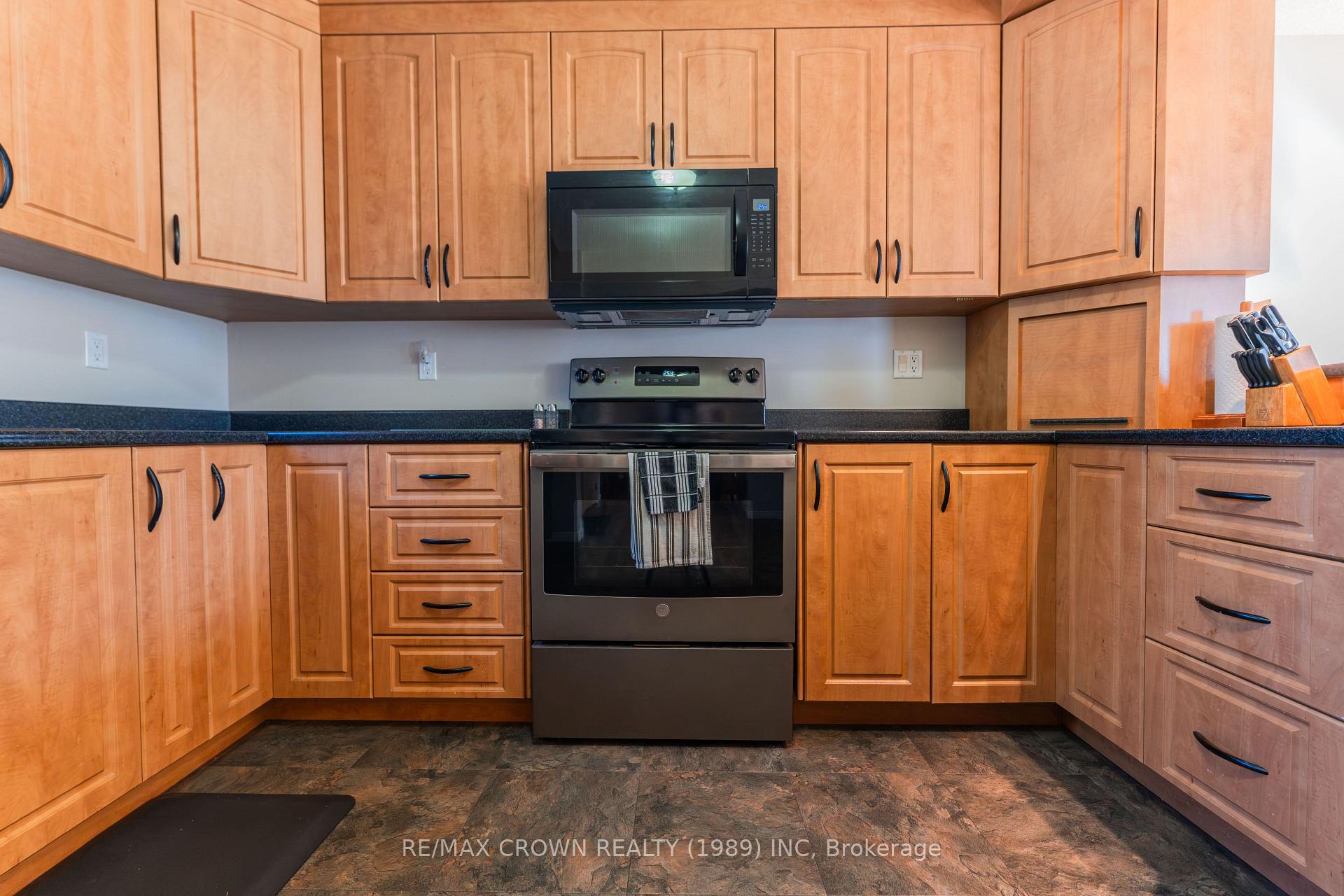 Photo 13 of 22 Birch Road, Kapuskasing — HOMEH