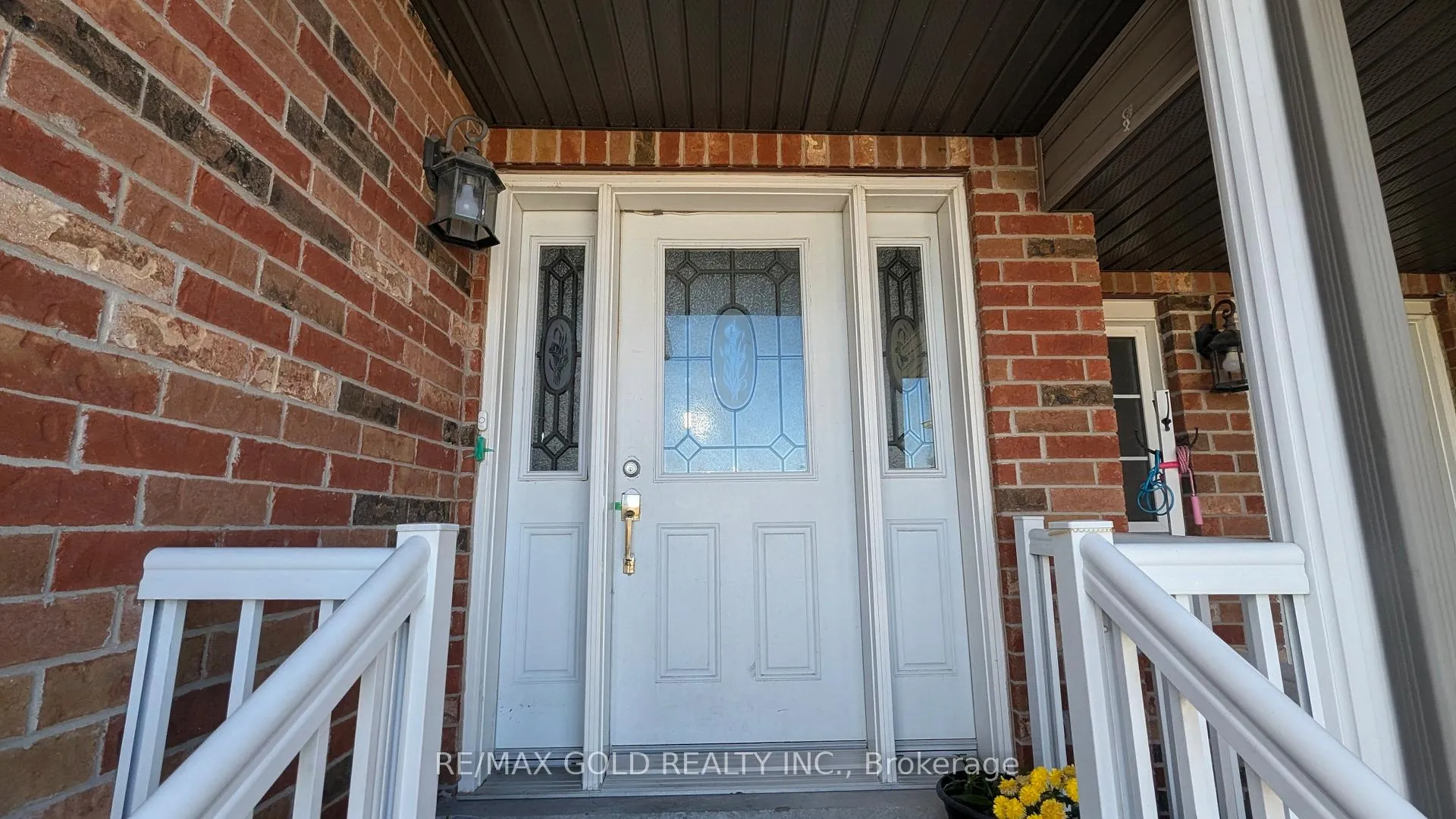Photo 4 of 220 Westmeadow Drive, Kitchener, Highland West — HOMEH