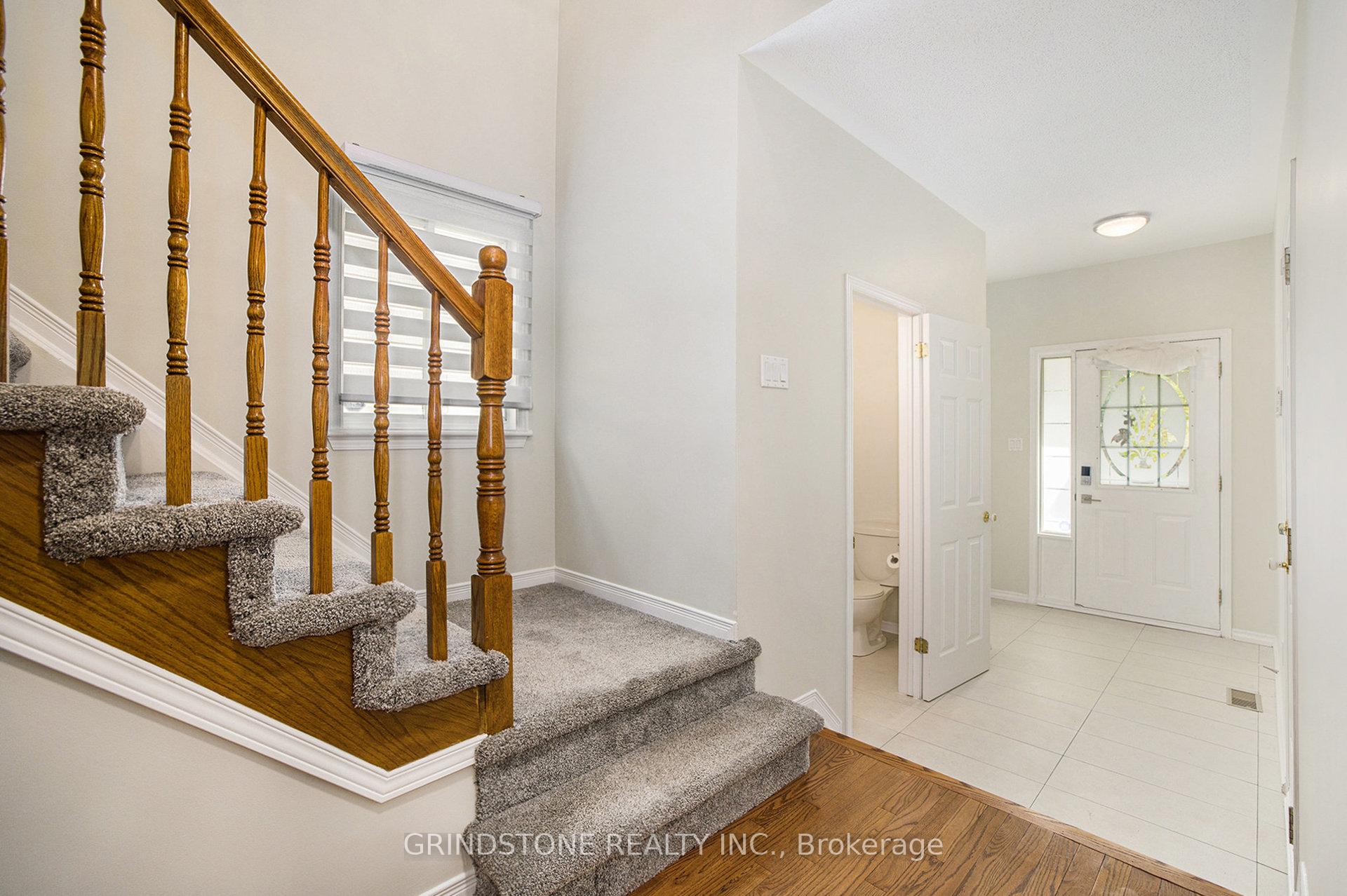 Photo 4 of 43 Margrave Avenue, Ottawa, Hunt Club Park/Greenboro — HOMEH