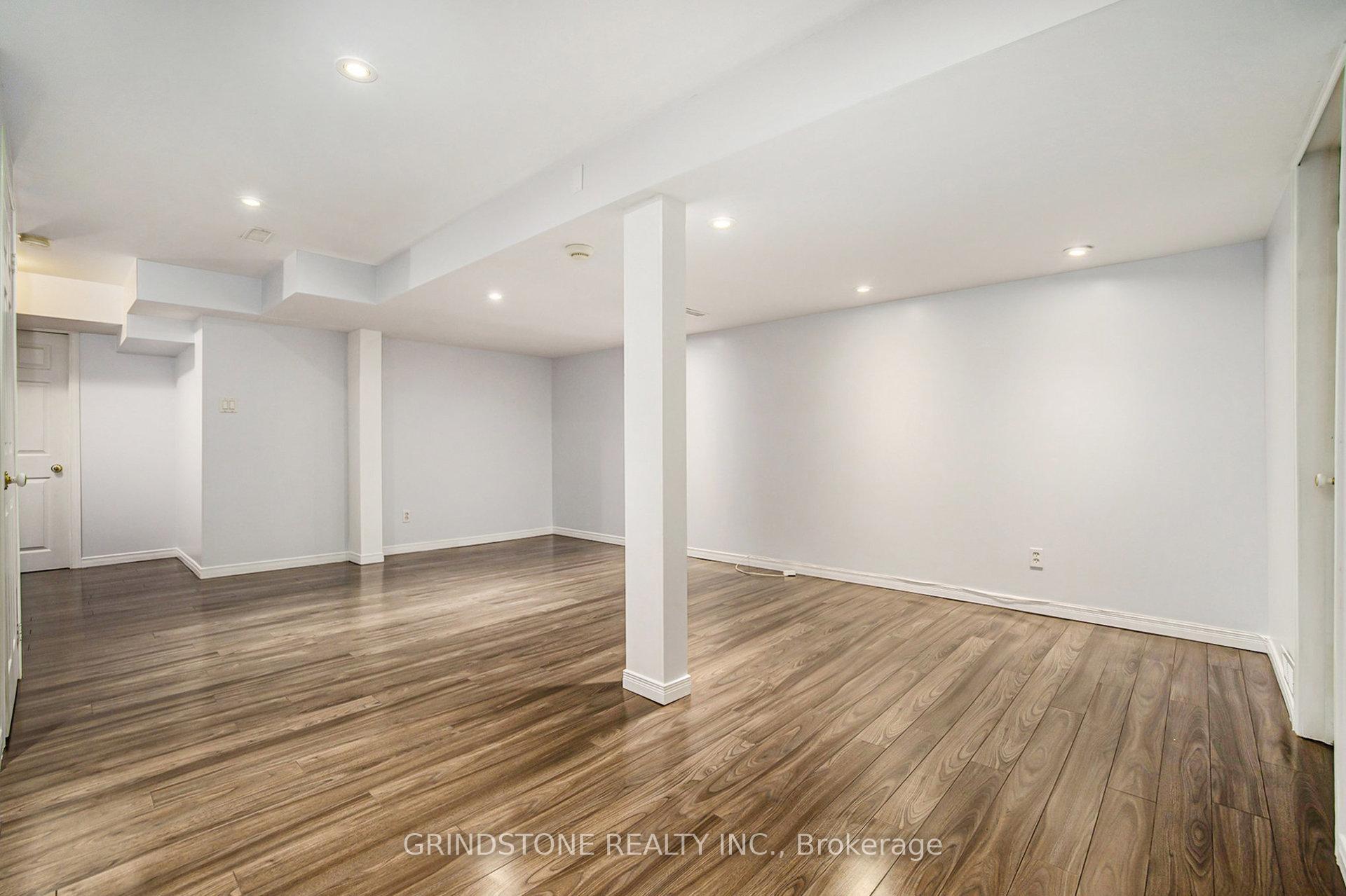 Photo 25 of 43 Margrave Avenue, Ottawa, Hunt Club Park/Greenboro — HOMEH