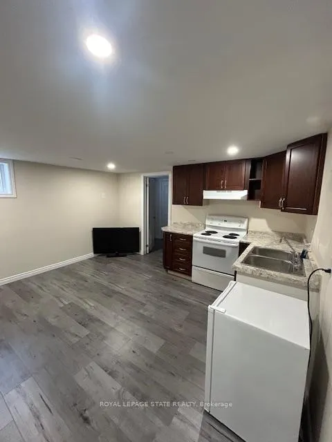 Photo 1 of Unit Lower, 332 Jackson Street W, Hamilton, Kirkendall — HOMEH