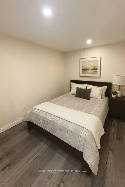 Photo 7 of Unit Lower, 332 Jackson Street W, Hamilton, Kirkendall — HOMEH