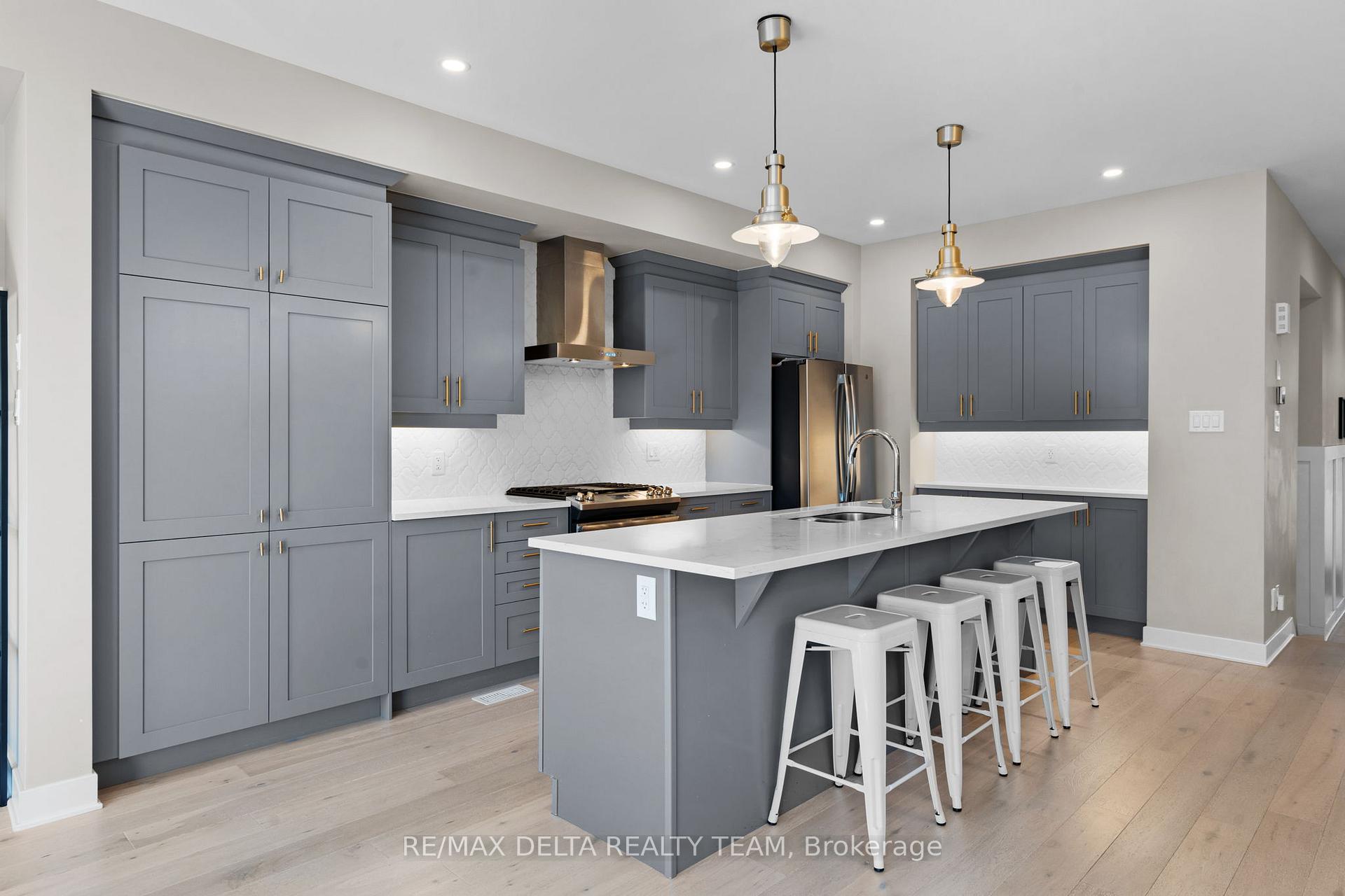 Photo 9 of 69 Longworth Avenue, Ottawa, Leitrim — HOMEH