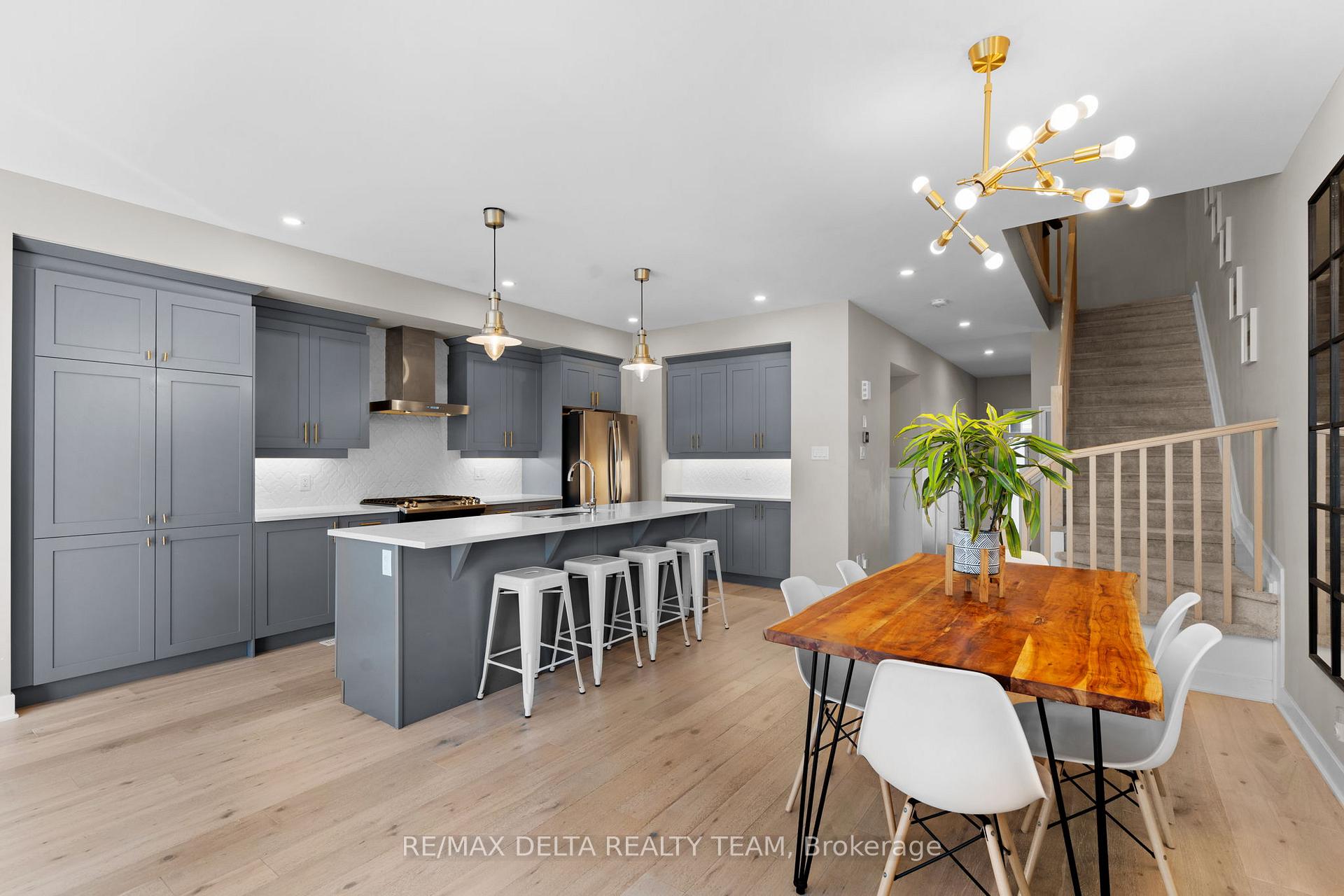 Photo 12 of 69 Longworth Avenue, Ottawa, Leitrim — HOMEH