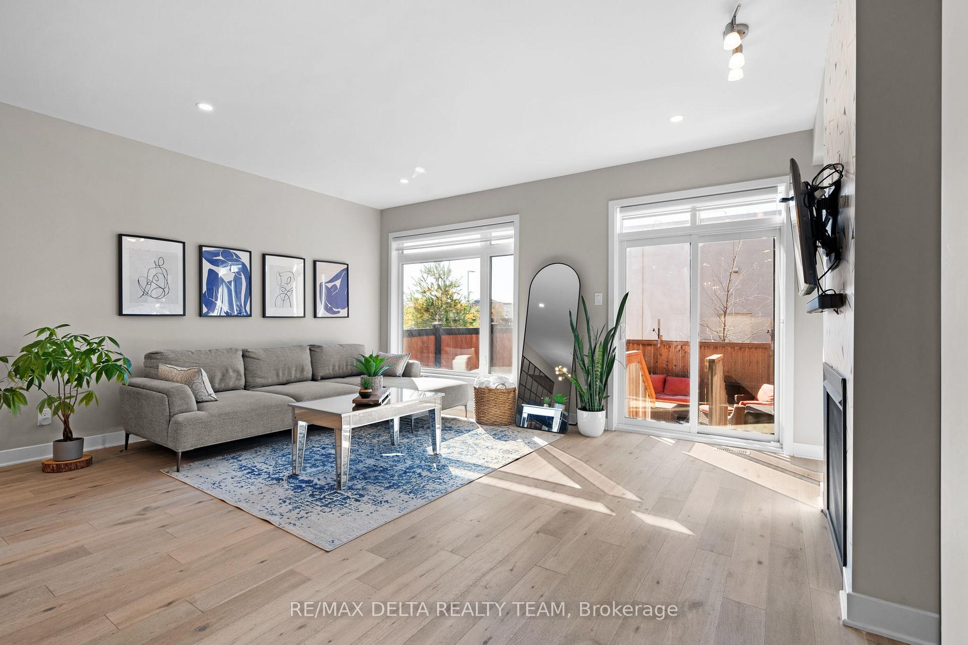 Photo 15 of 69 Longworth Avenue, Ottawa, Leitrim — HOMEH