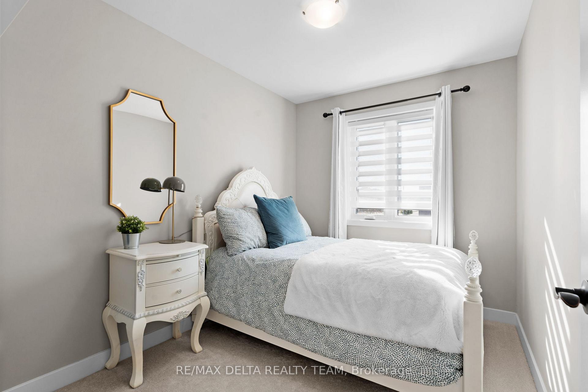 Photo 33 of 69 Longworth Avenue, Ottawa, Leitrim — HOMEH