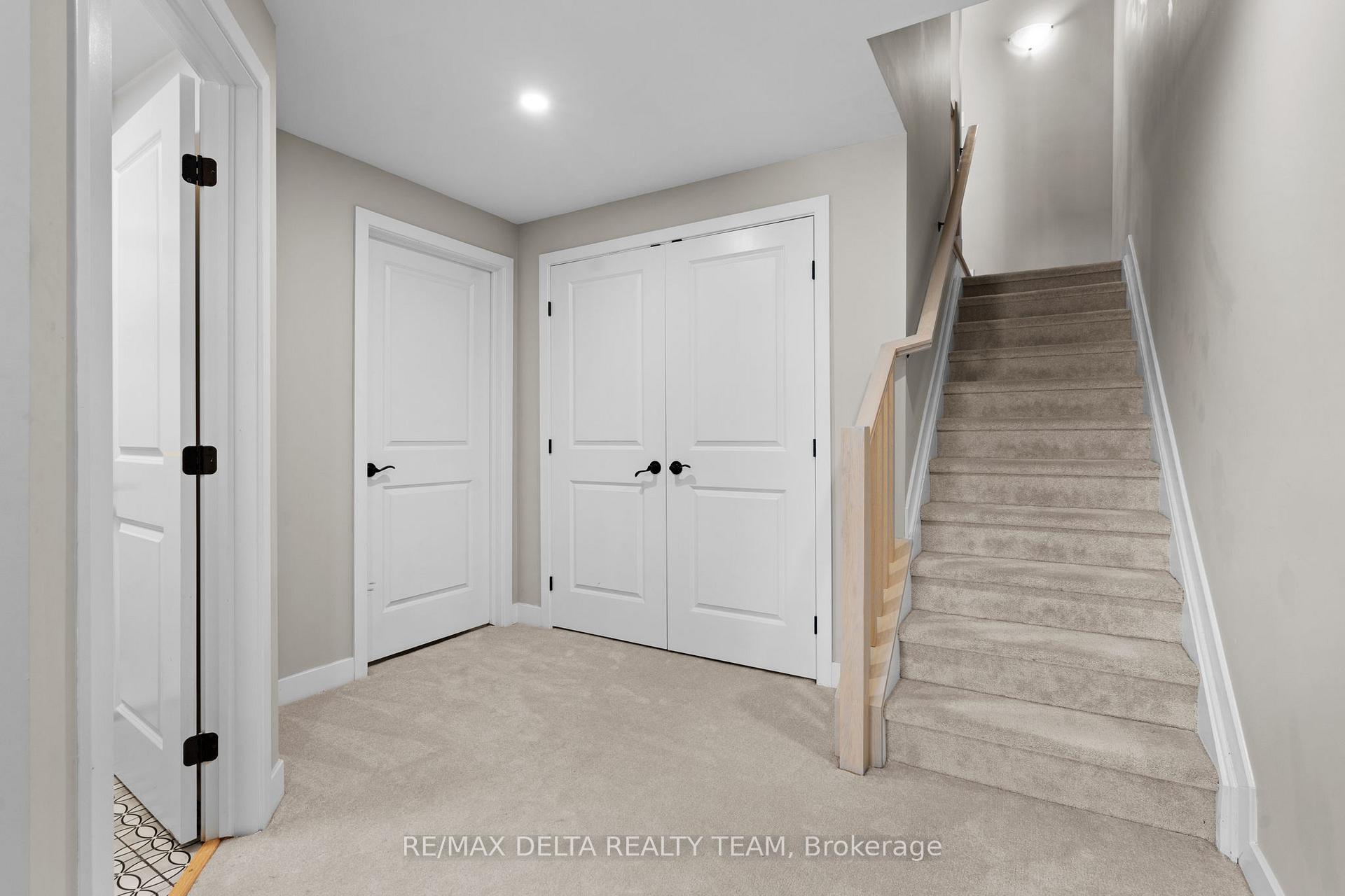 Photo 40 of 69 Longworth Avenue, Ottawa, Leitrim — HOMEH