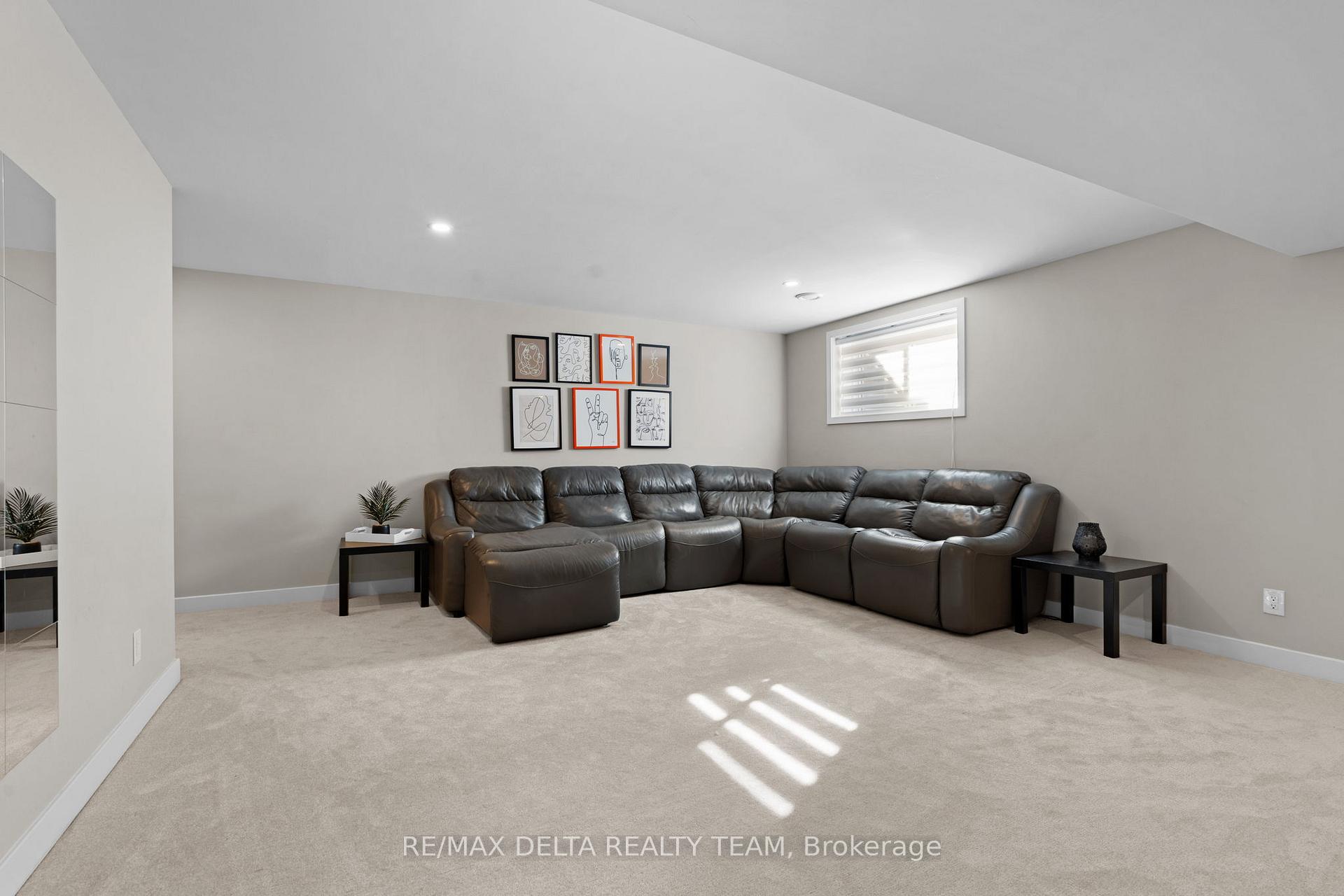 Photo 42 of 69 Longworth Avenue, Ottawa, Leitrim — HOMEH