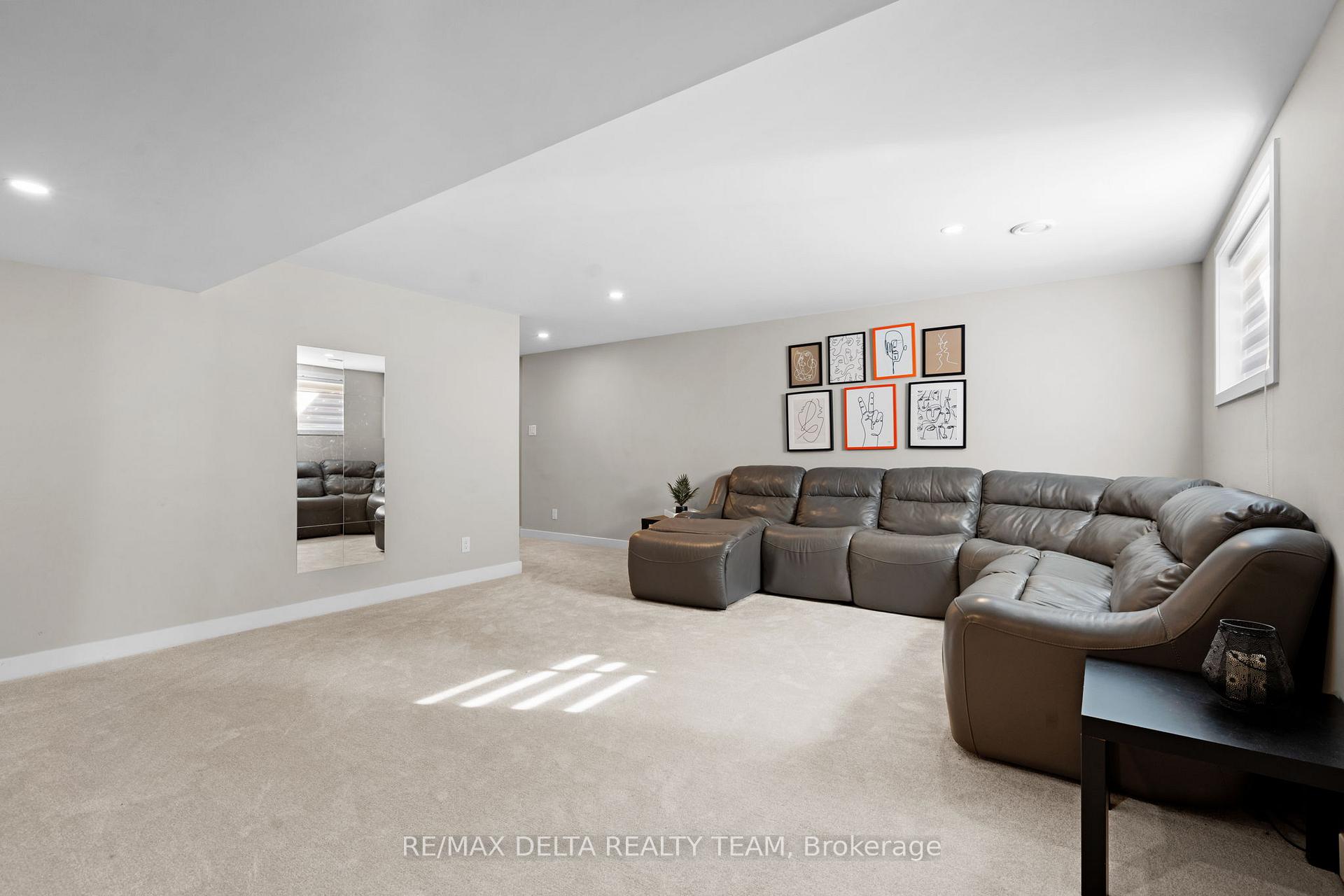 Photo 43 of 69 Longworth Avenue, Ottawa, Leitrim — HOMEH