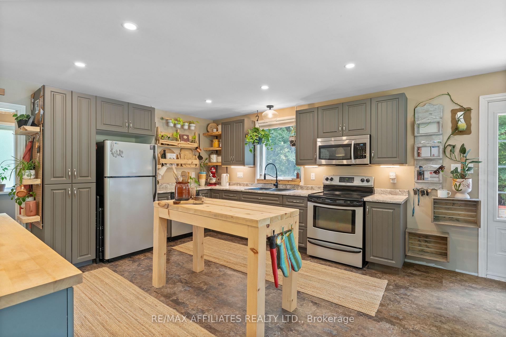 Photo 4 of 2292 Eady Road, Horton, Horton Twp — HOMEH