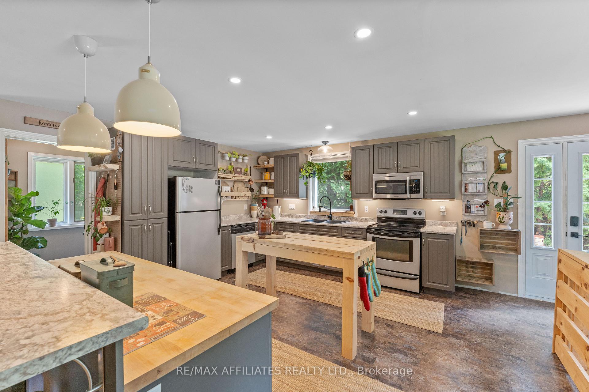 Photo 10 of 2292 Eady Road, Horton, Horton Twp — HOMEH